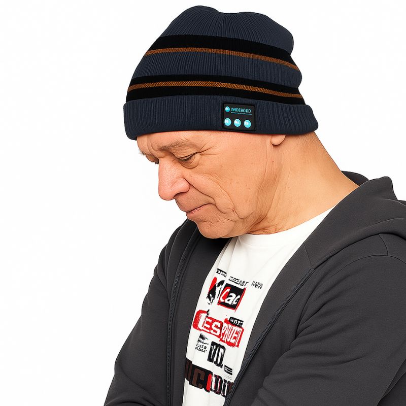 Outdoor Warm Running Hat for Seniors - Bluetooth-Compatible Knitted Beanie
