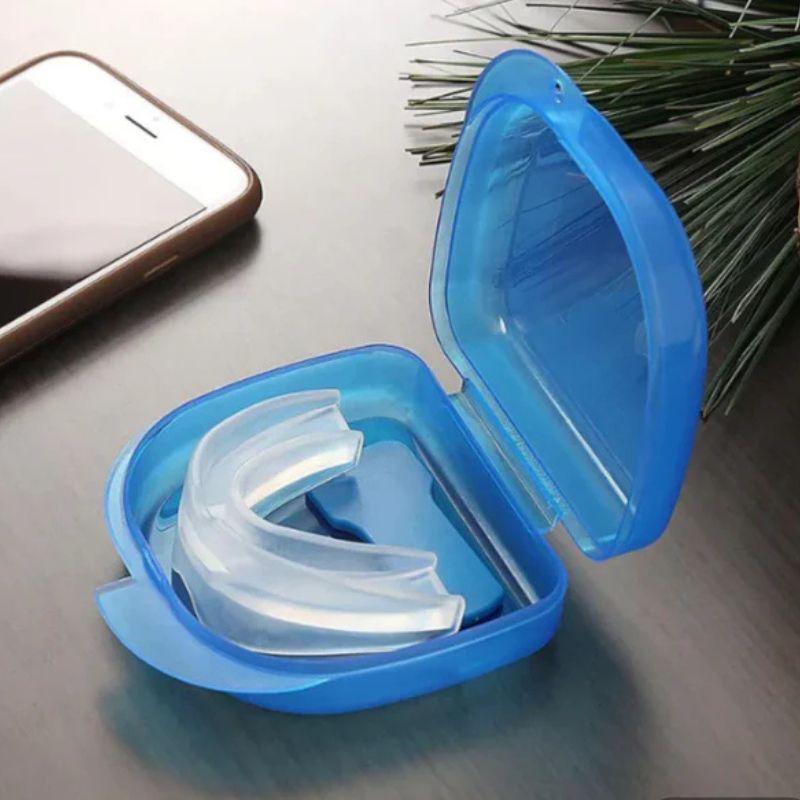 Silicone Night Mouthguard – Gentle Snoring & Teeth Protection for Seniors